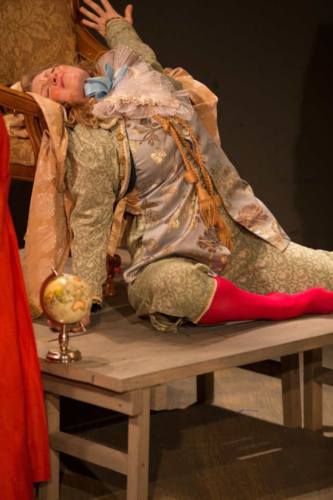 JL17 - Rosie Sowa as Louis XV - photo by Sergio Pasquariello